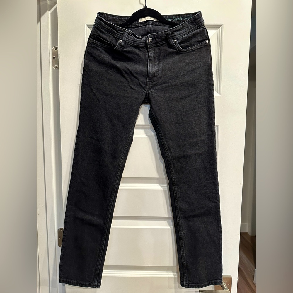 Slim-fit jeans